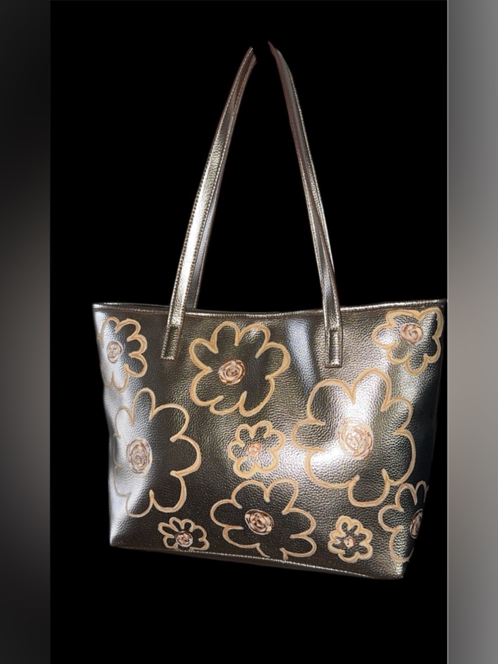 New Hand-Painted Metallic Floral Tote purse | One of a Kind | By @delulu_lemons - Picture 6 of 8